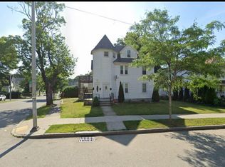 26 Richmond Ave, Worcester, MA 01602