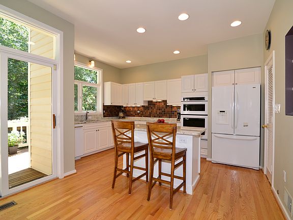Great updated kitchen