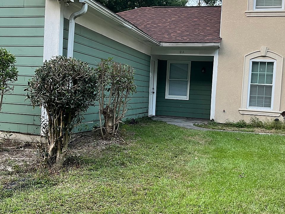 1st image of 9 Chesapeake Ct Unit 13