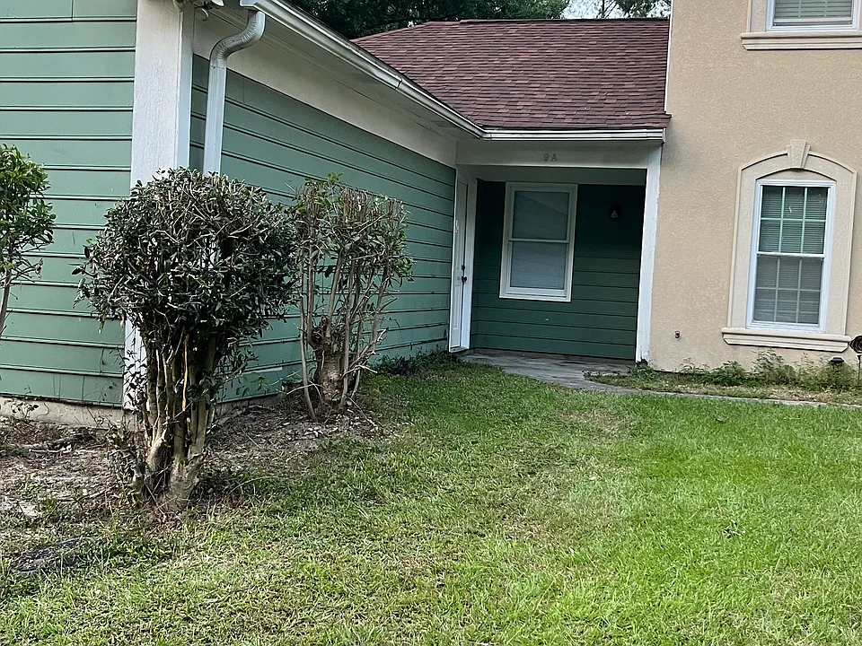 9 Chesapeake Ct #13