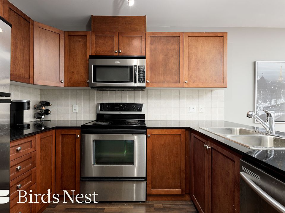 1st image of 315 Knox St #514