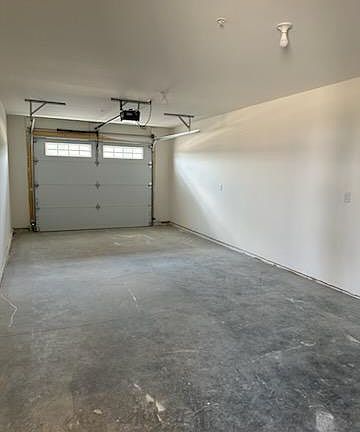 3rd image of 609 S Fond Du Lac Ave #609O