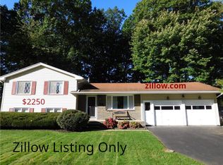 61 Lida Ln, Rochester, NY 14616