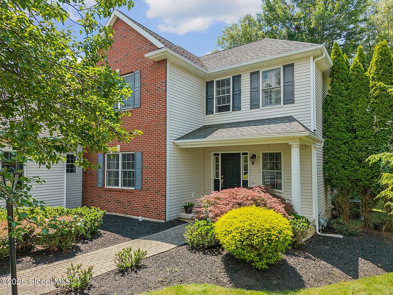 2nd image of 16 Callaway Circle