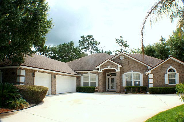 1st image of 1316 Sparkleberry Ct