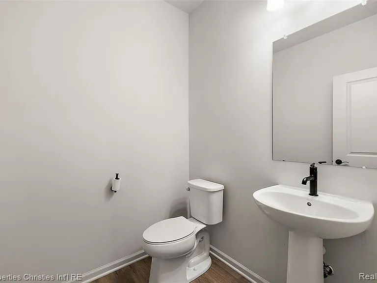 2436 Parkshore Dr — Photo 7