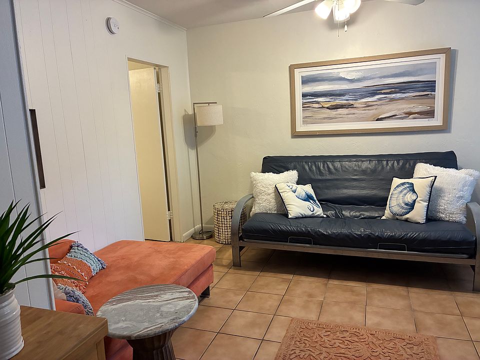 1st image of 325 Fernwood Rd APT 2
