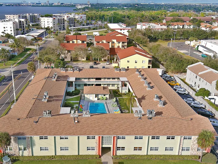 Aerial of Windward West Complex