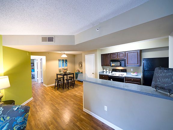 Leigh Meadows Dining Room & Kitchen