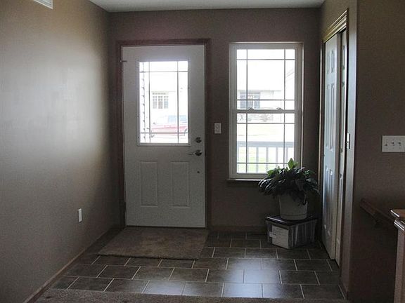 2nd image of 2821 Sunrise Ct