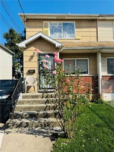 263 Lockman Ave, Staten Island, NY, 10303