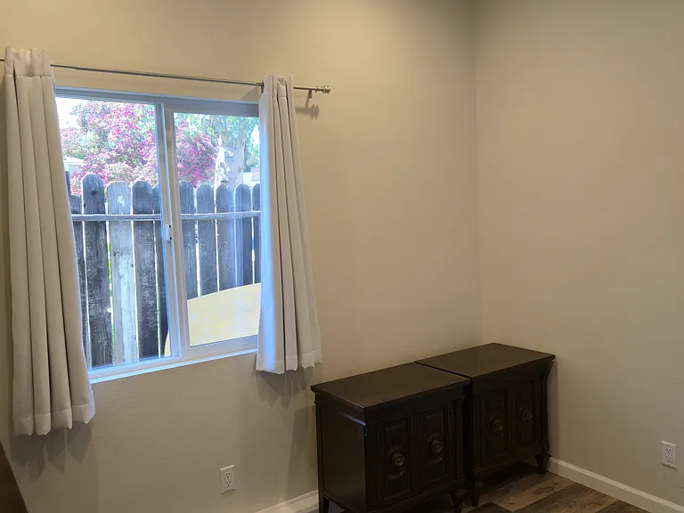 4926 N Rupert Ave — Photo 21