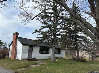 190 Ayer Rd, Williamsville, NY 14221