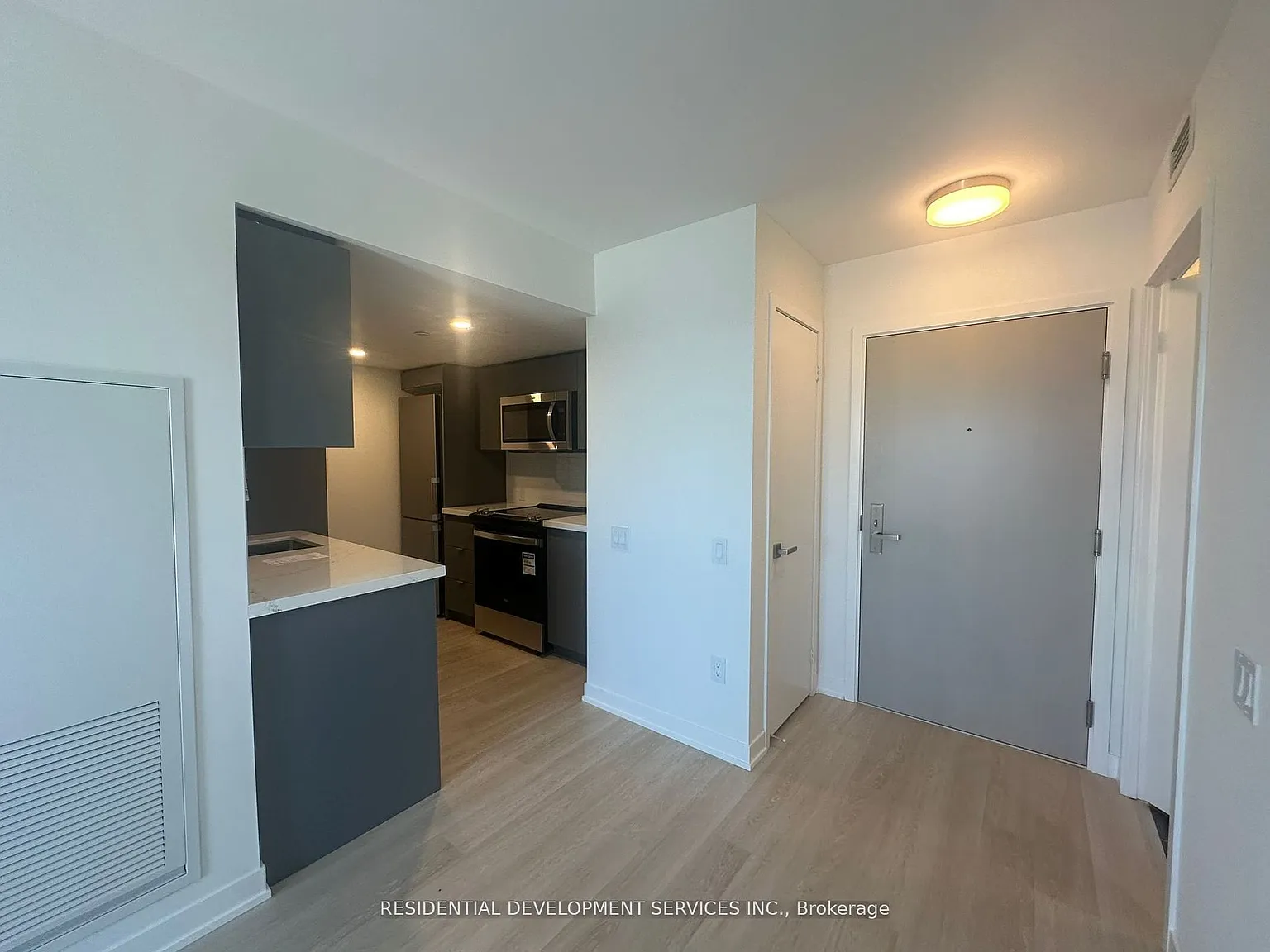 Nordic Condos — Photo 2