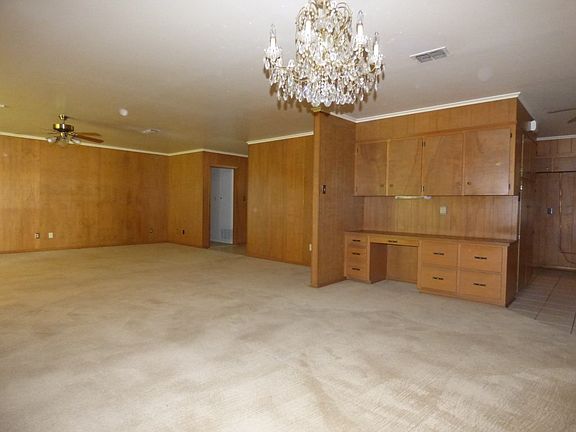 4th image of 513 Millard Dr