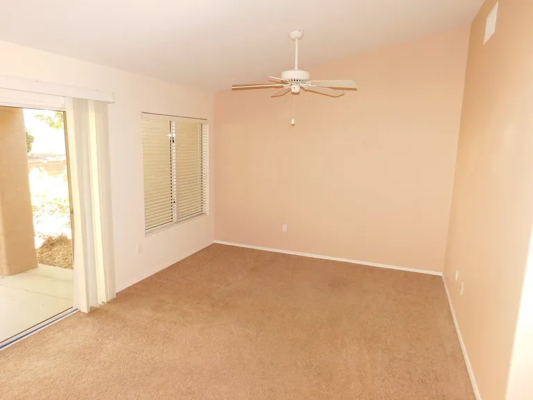 2517 Banora Point Dr — Photo 4