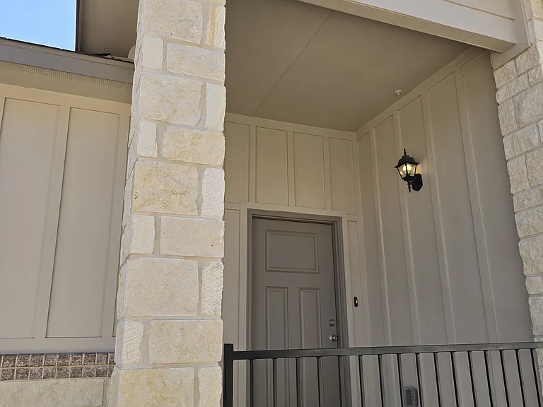 5423 Devils Gate — Photo 4