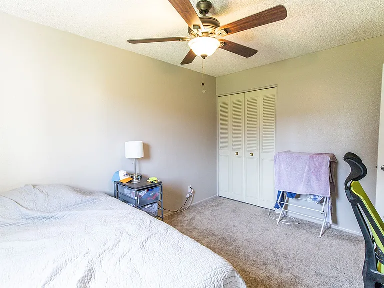 3511 S Alder Dr — Photo 37