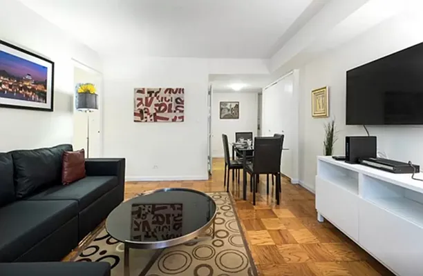 Rented by Olympia House Delaware LP | media 29