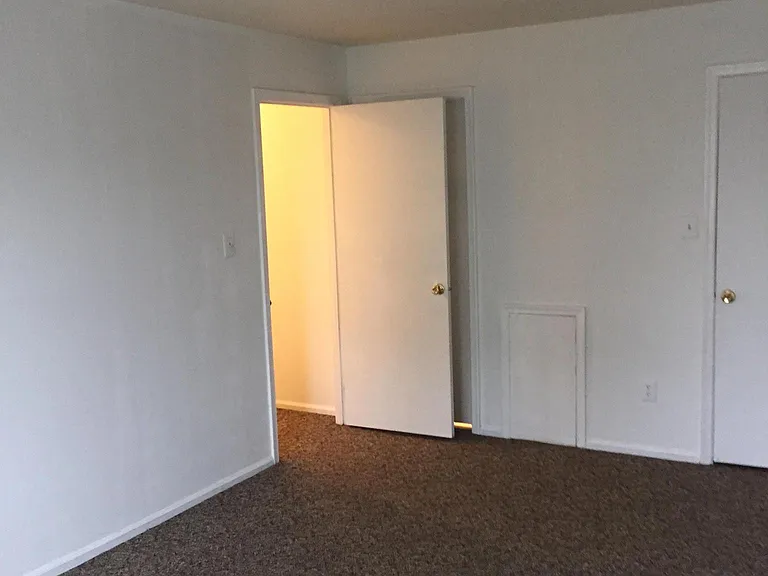 4965 Winterbury Dr — Photo 10