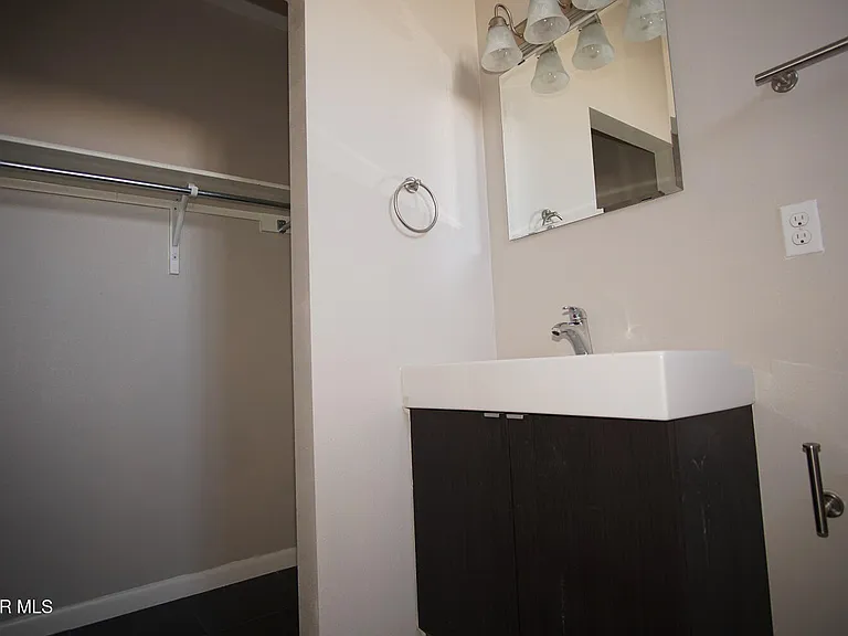 6262 Woodrow Bean Transmountain Dr #7 — Photo 16