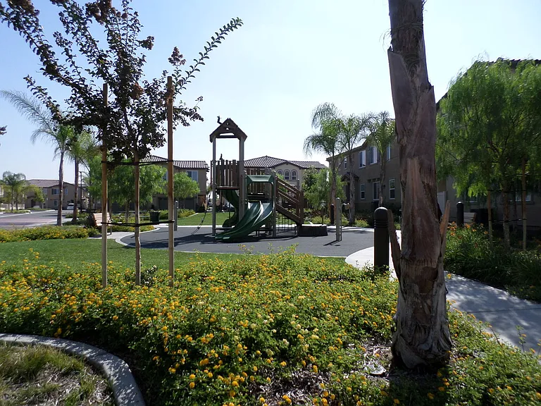 1524 San Borja St #1 — Photo 2