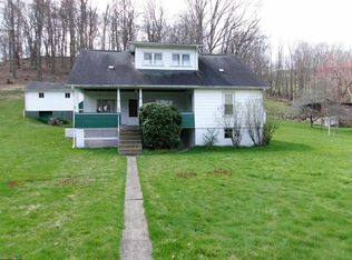 63 Bartrug Rd, Fairmont, WV 26554