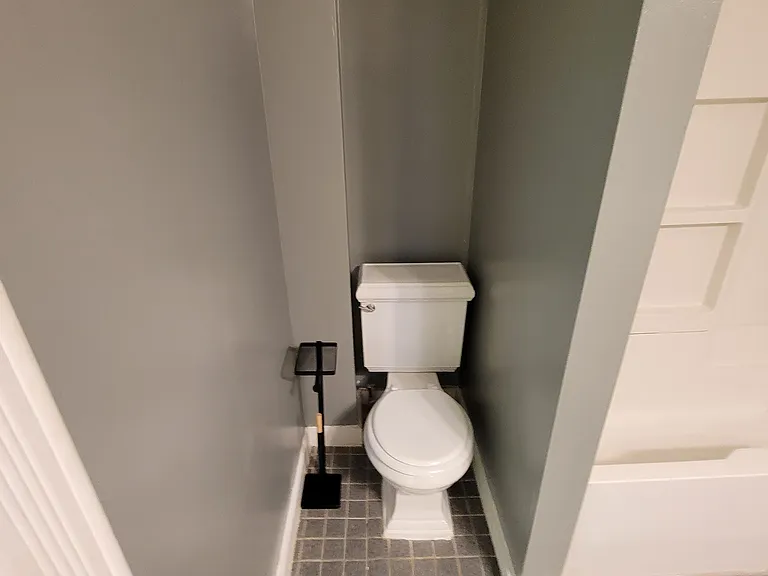 1215 John St #2 — Photo 31