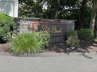 2 Jeanette Rd #3, Danbury, CT 06811