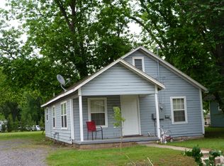 715 S 2nd St, Dardanelle, AR 72834