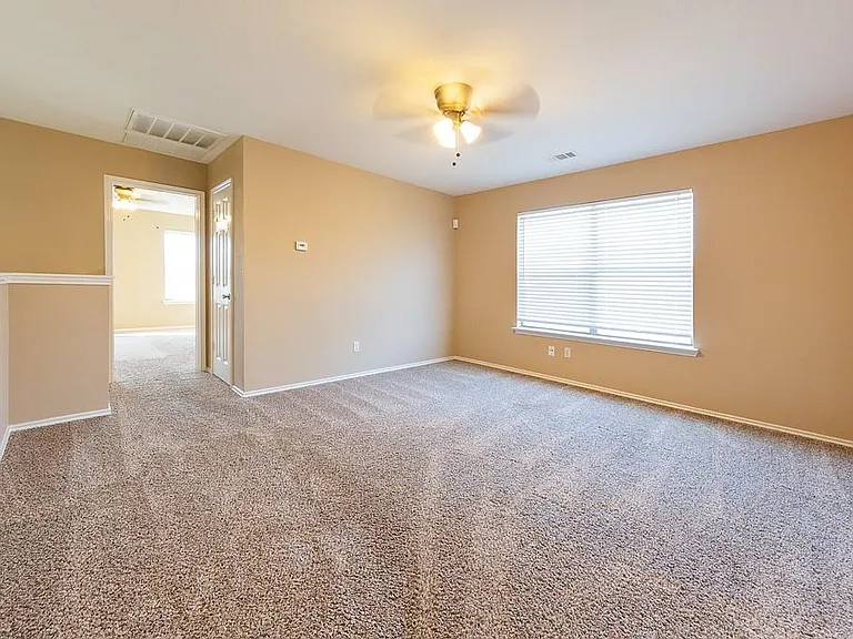 3603 Avalon Castle Dr — Photo 16