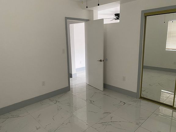 5th image of 1281 NW 61st St APT 32