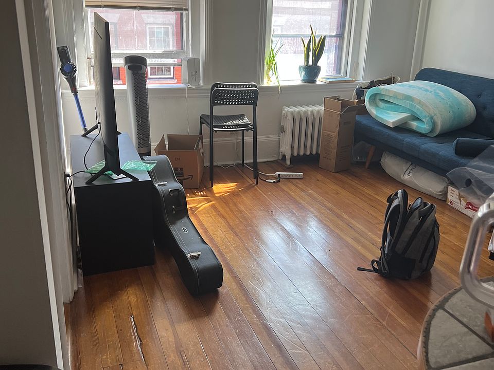 1st image of 3 Phillips St APT 8