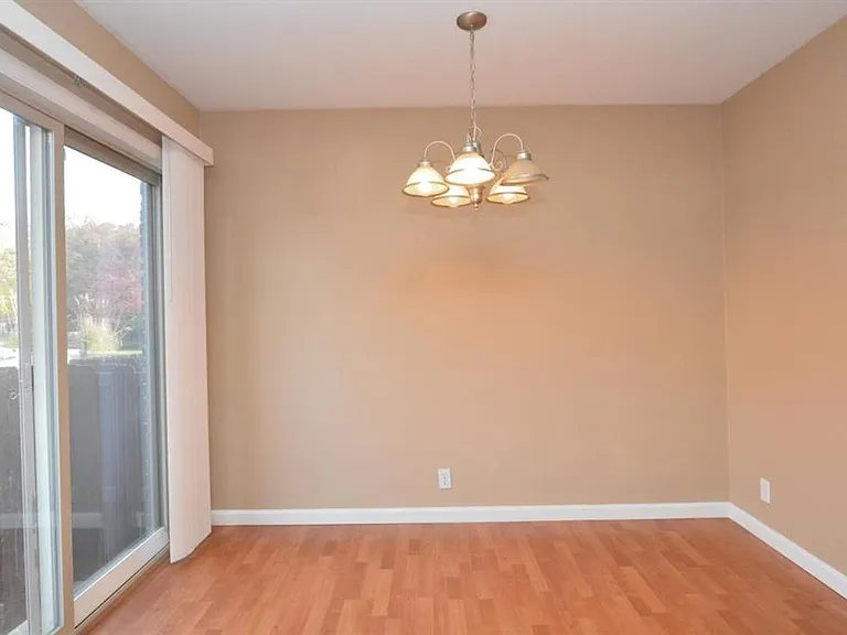 1249 Clarkson Ct — Photo 9
