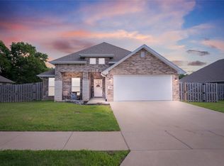 540 Fox Cir, Pea Ridge, AR 72751