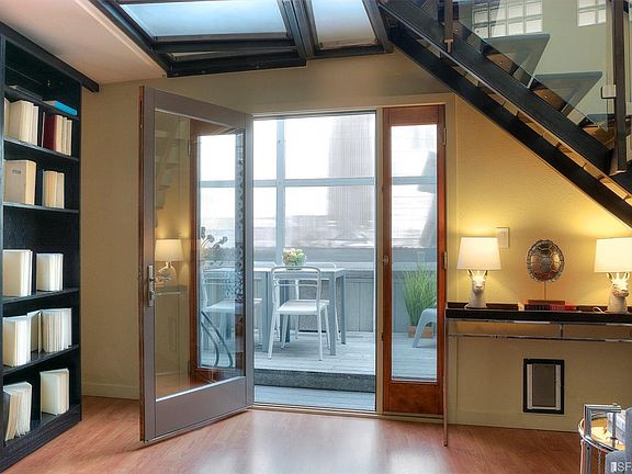 5th image of 65 Norfolk St Unit 3