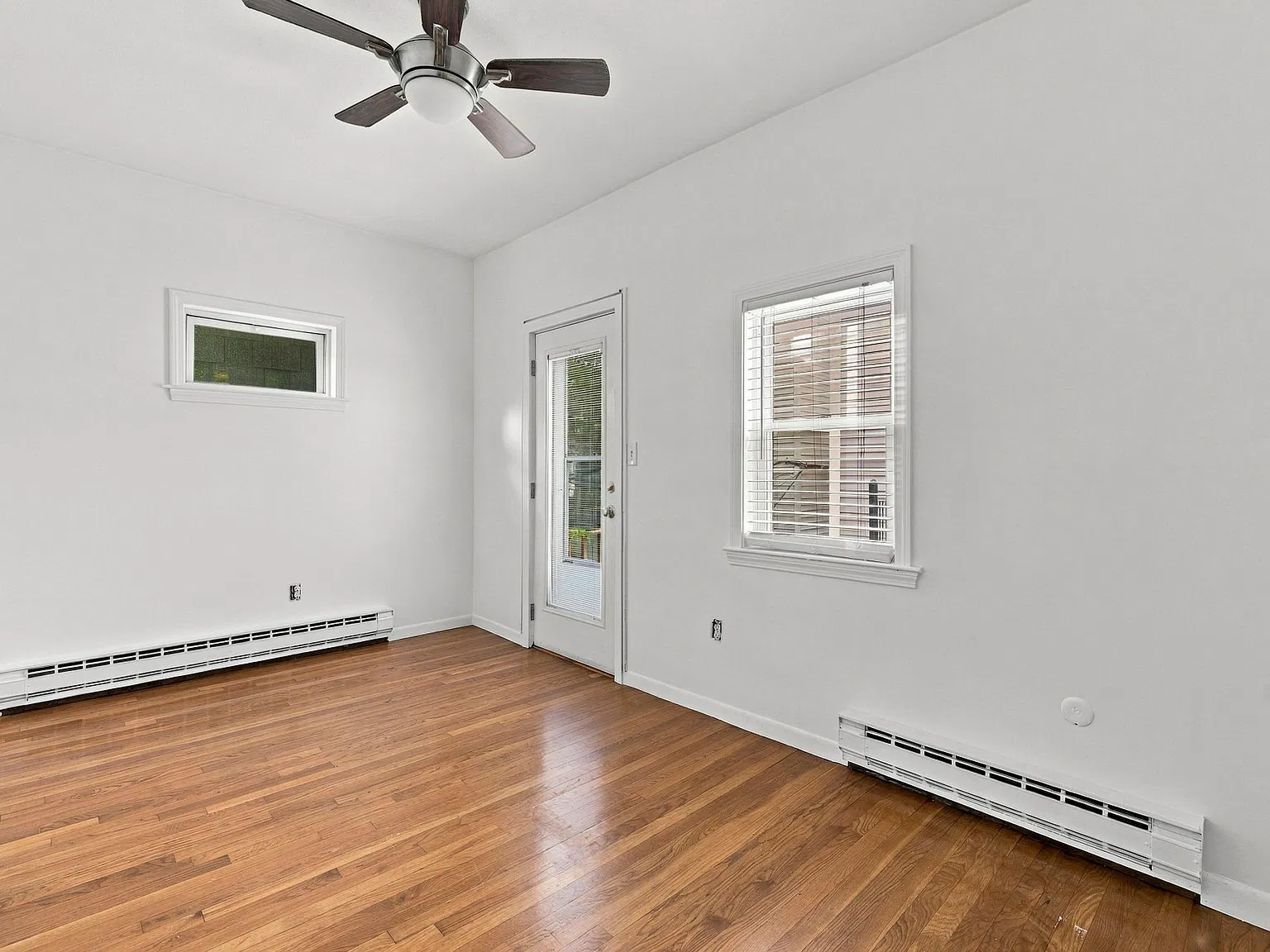 1 bed, 525 sqft, $2,350 — Photo 4