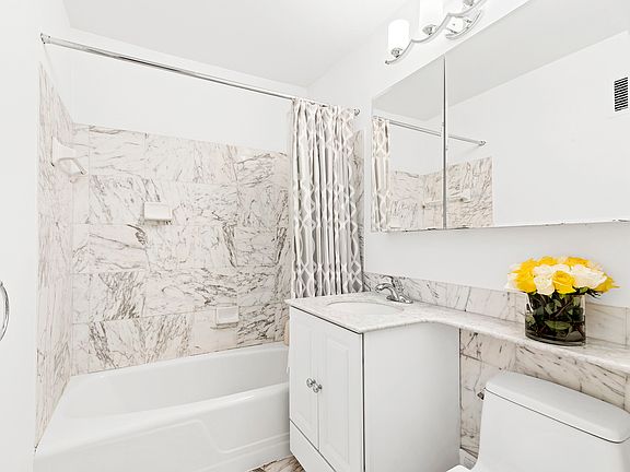 5th image of 500 E 83rd St #9AB