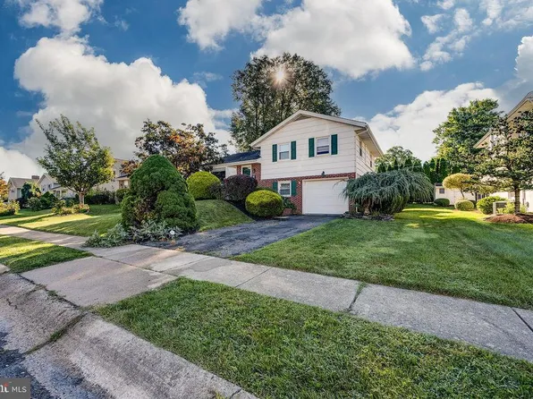 2912 Octagon Ave, Reading, PA 19608