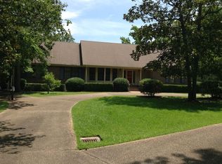 126 Point Dr, Wilmington, NC 28411