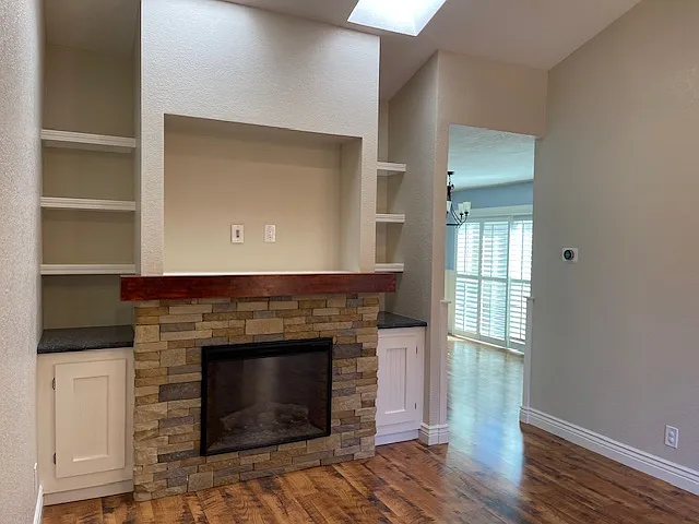 2 bed, 1100 sqft, $3,950 — Photo 3
