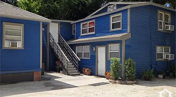 1 bed, 350 sqft, $1,490 — Photo 2