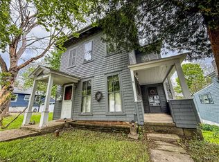 26 Farnham St, Cazenovia, NY 13035