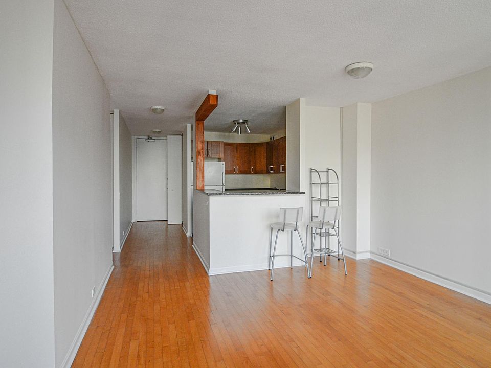 1st image of 1301-405 N Wabash Ave #1301