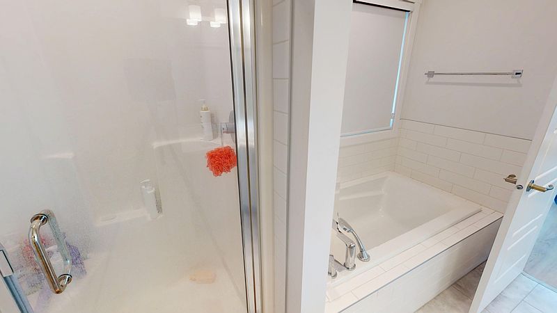 Calgary House for rent - 4 Bedrooms — photo 16