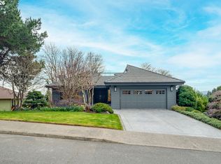 2912 Orchard Hill Pl, Lake Oswego, OR 97035