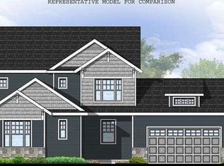 W212N6091 Legacy Trl, Menomonee Falls, WI 53051