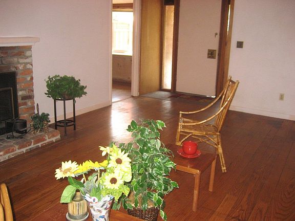 2nd image of 1026 Vera Ave