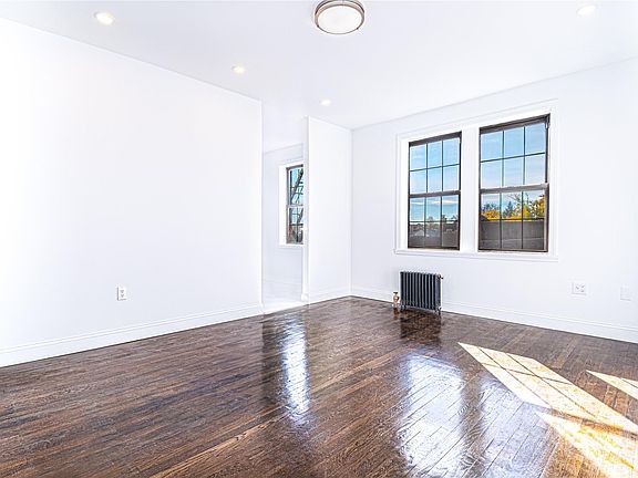 4th image of 68-30 Burns Street #3D