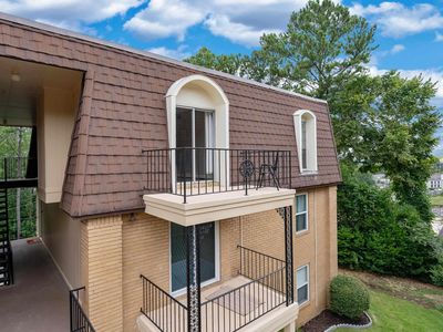 159 Old Montgomery Hwy APT C, Vestavia Hills, AL, 35216